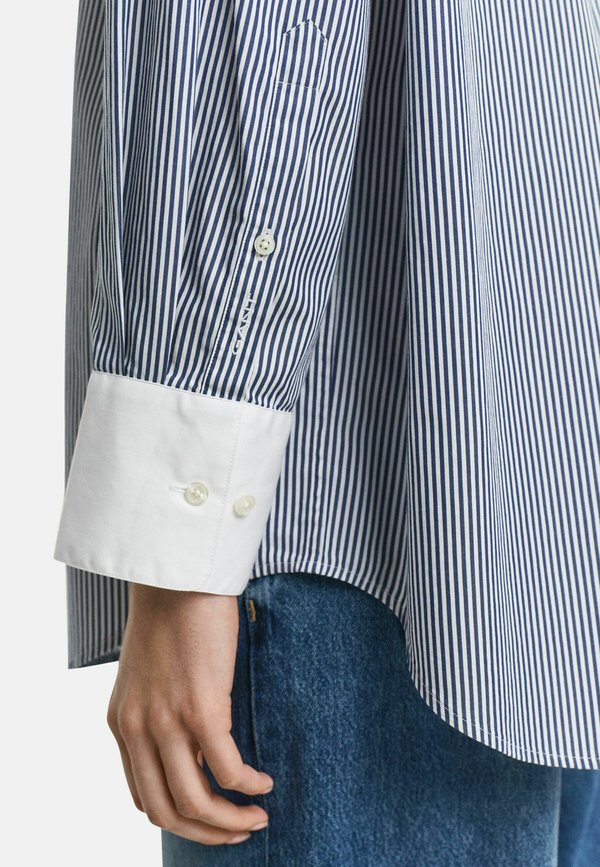 GANT CONTRAST COLLAR STRIPED
