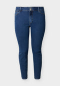 Blaue Skinny-Jeans mit hoher Taille, zwei vorderen Knöpfen, vorderen Taschen und Gürtelschlaufen, präsentiert vor einem einfarbigen hellen Hintergrund.
