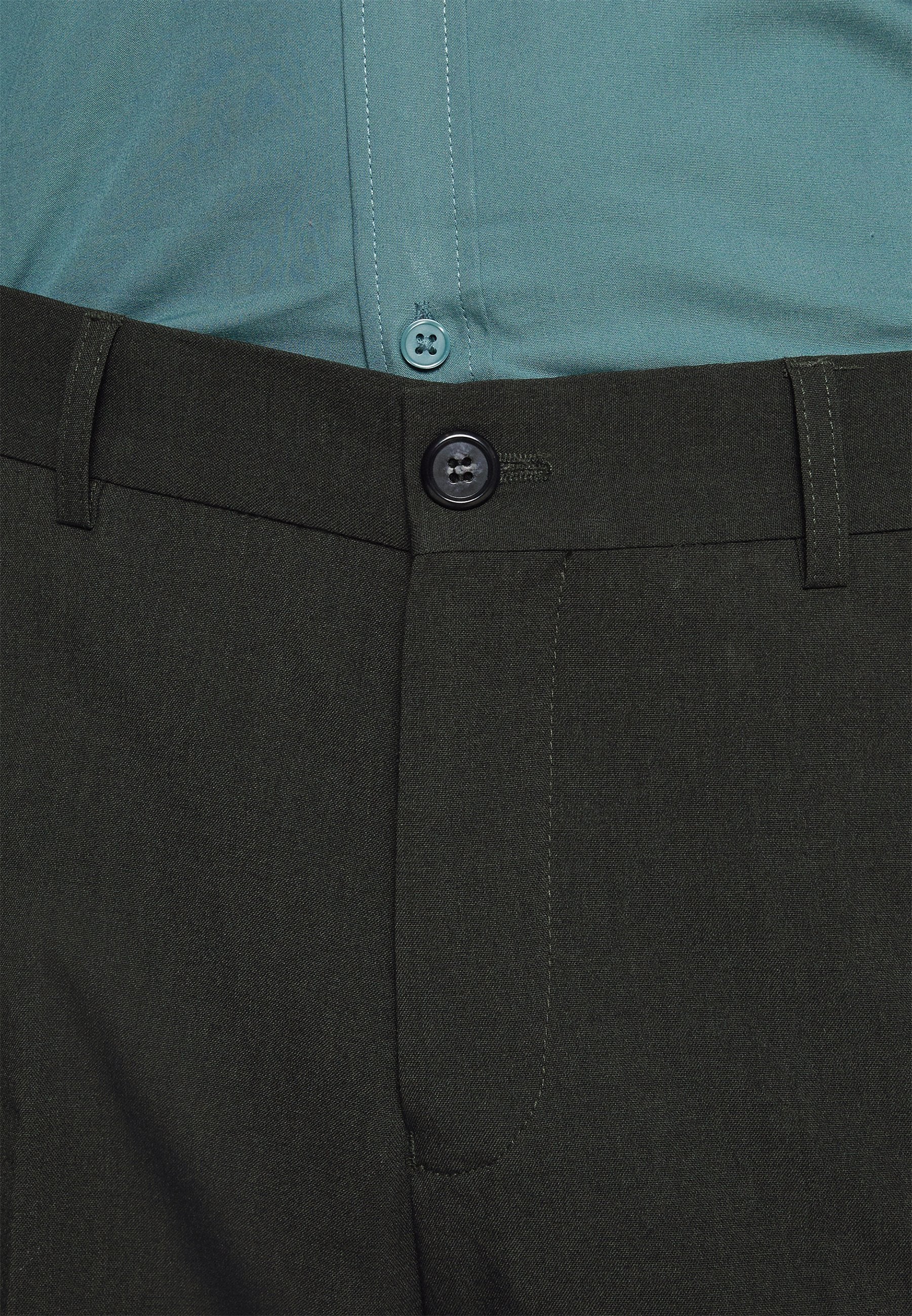 SLIM FIT PLAIN MENS SUIT Media 11