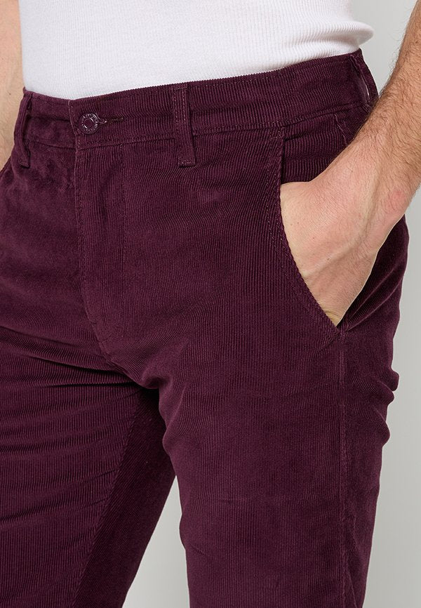 Levi's® SLIM TAPER