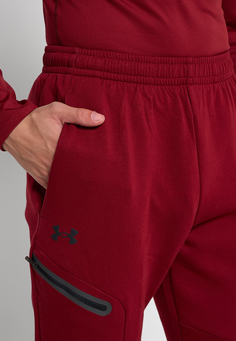 Under Armour UNSTOPPABLE