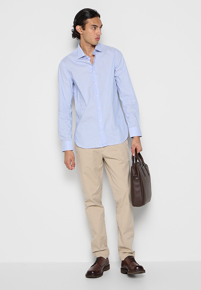 Michael Kors SLIM FIT