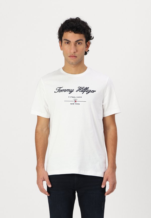 Tommy Hilfiger SCRIPT LOGO TEE - BRAND LOVE - Print T-shirt - white