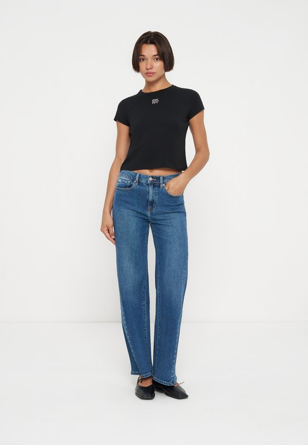DKNY