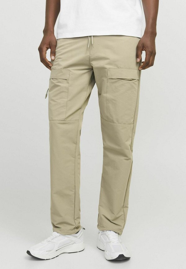 Jack & Jones Joggers Relaxed Fit - Tracksuit bottoms - seneca rock