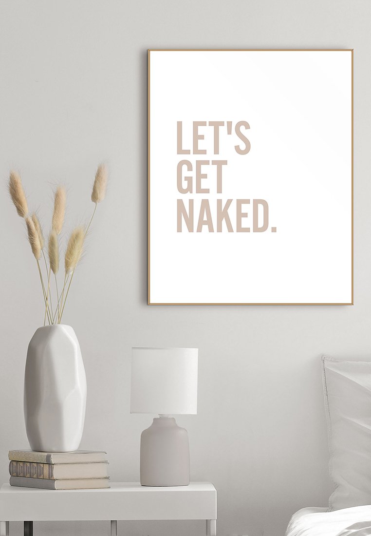 Orange Wallz NAKED