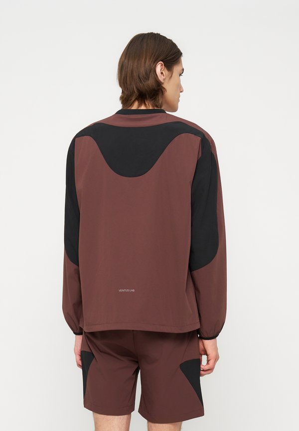 EA7 Emporio Armani