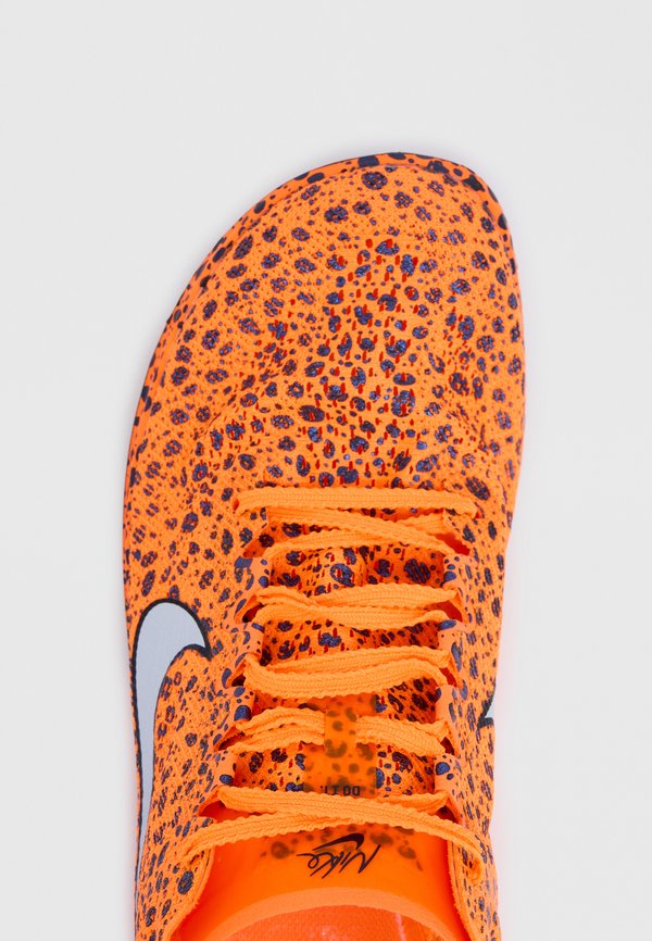 Nike Performance ZOOMX DRAGONFLY 2
