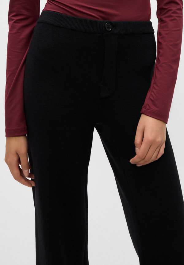 Gina Tricot TROUSERS