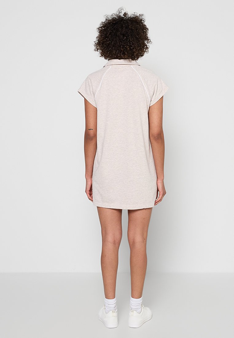 DKNY Sport