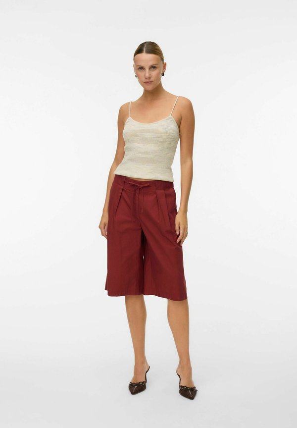 Vero Moda SHORTS AWBARBARA SHORTS - Shorts - russet brown