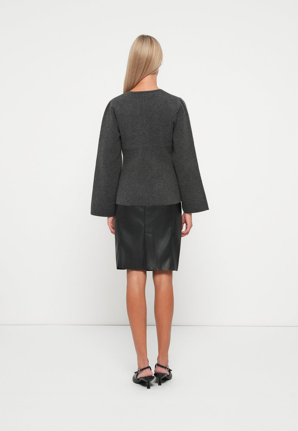 ONLY ONLSERENA V NECK