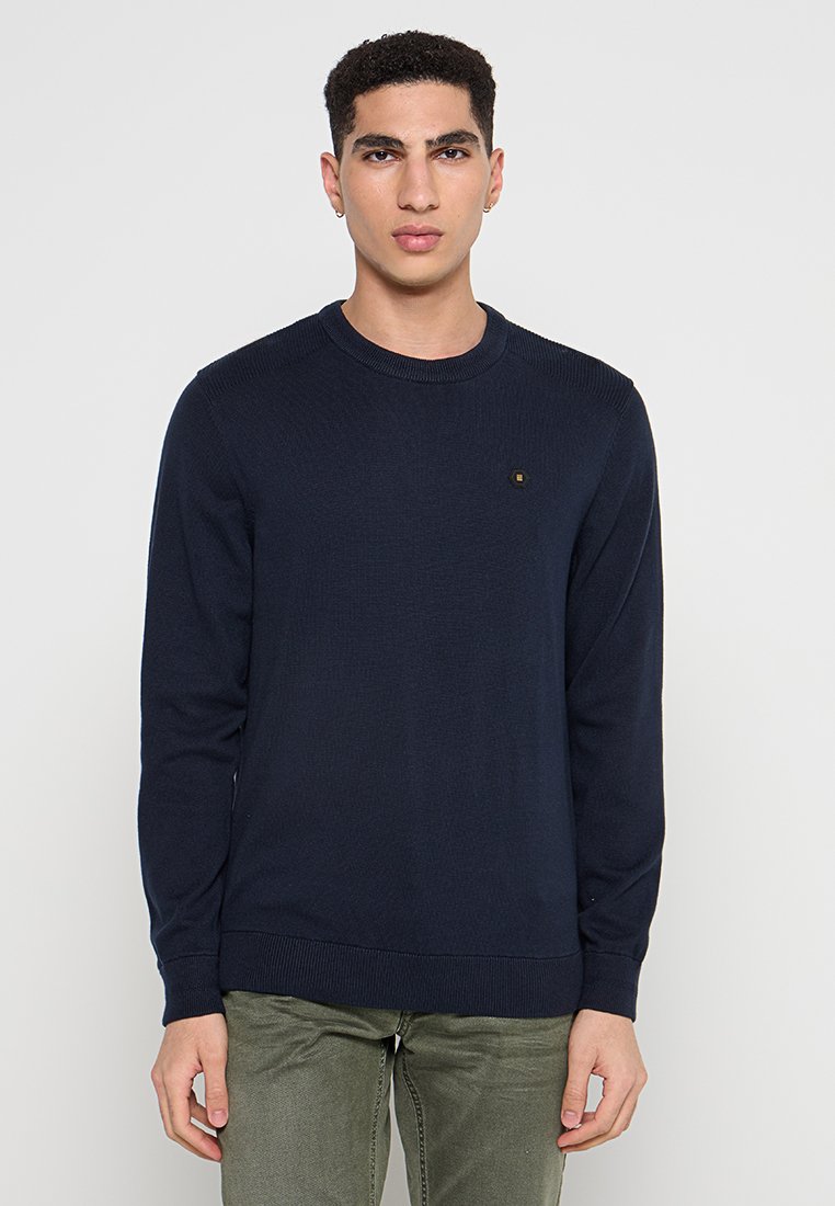 NO EXCESS Strickpullover Media 1