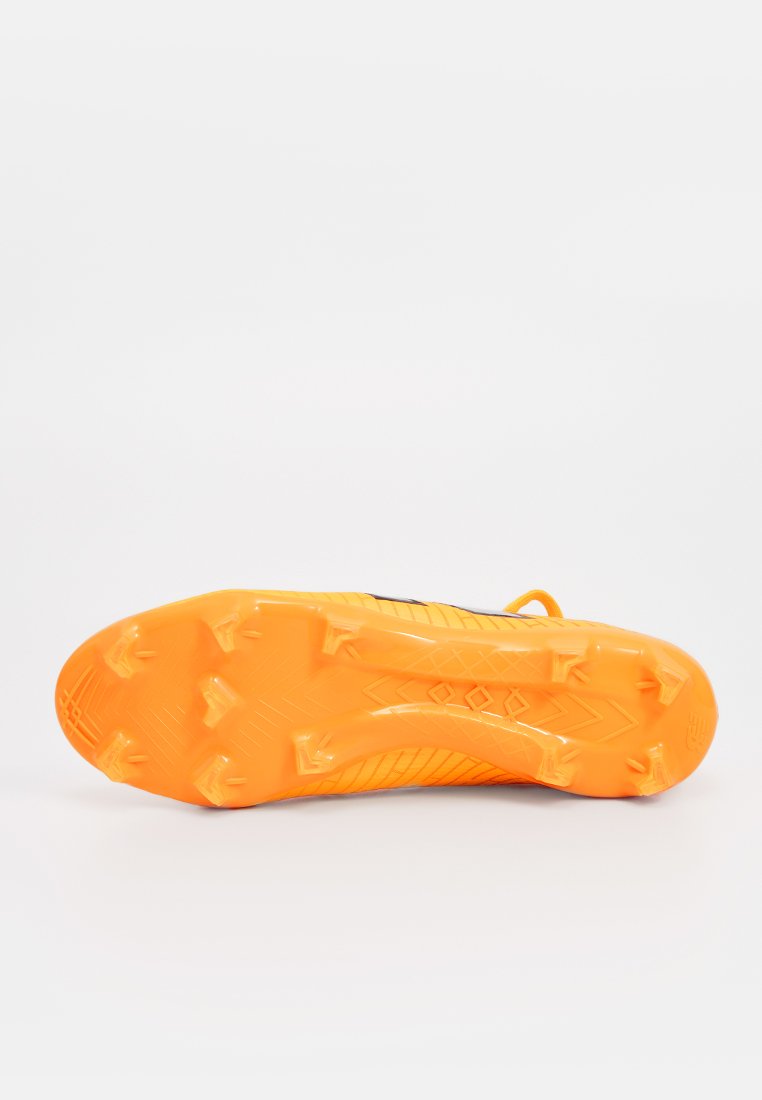 New Balance FUR DES V7