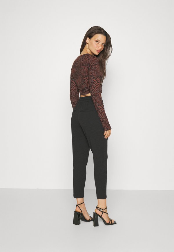 Pieces Petite PCNALA CROP