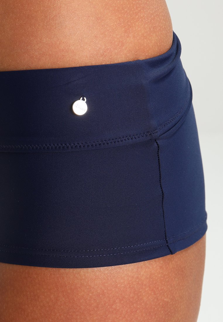 HOTPANTS  Media 5