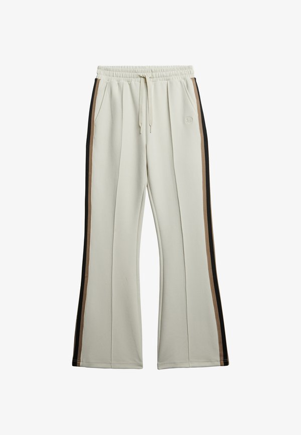 Superdry & Co JOGGERS - Tracksuit bottoms - off white