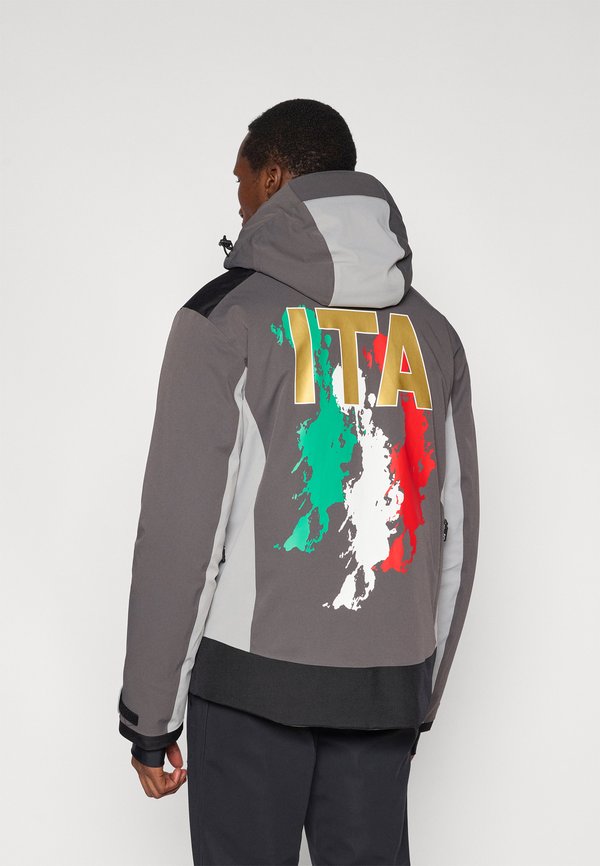 EA7 Emporio Armani