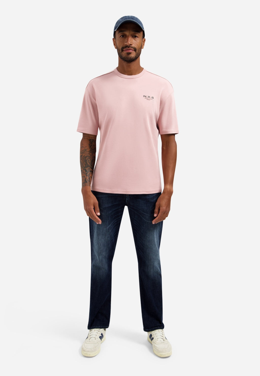 HEAVY CREW NECK  Media 2