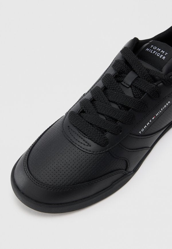 Tommy Hilfiger DEBOSSED LOGO CUPSOLE TRAINERS WITH LEATHER