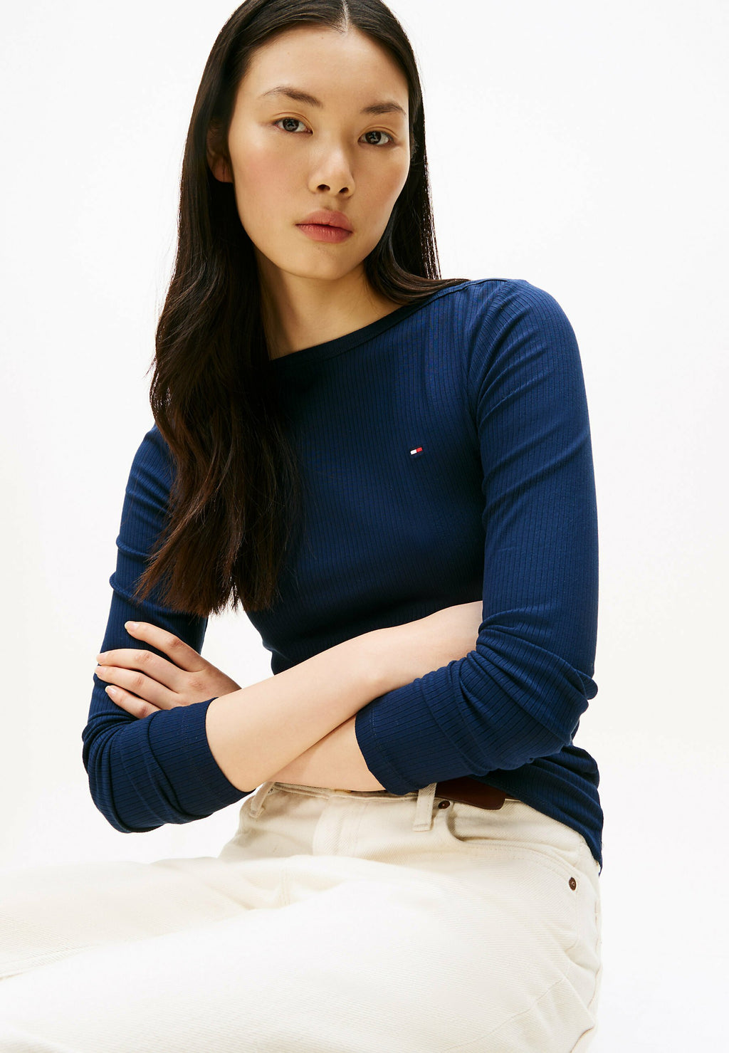 RIBBED SLIM BOAT NECK LONG SLEEVE T-SHIRT Media 5