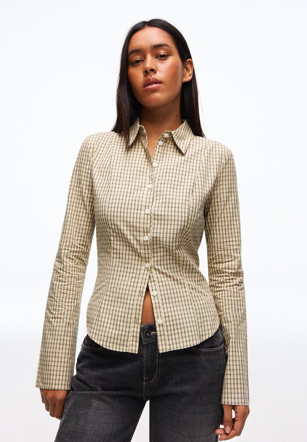 Bershka TAILORED WITH FLARED SLEEVES - Button-down blouse - sand