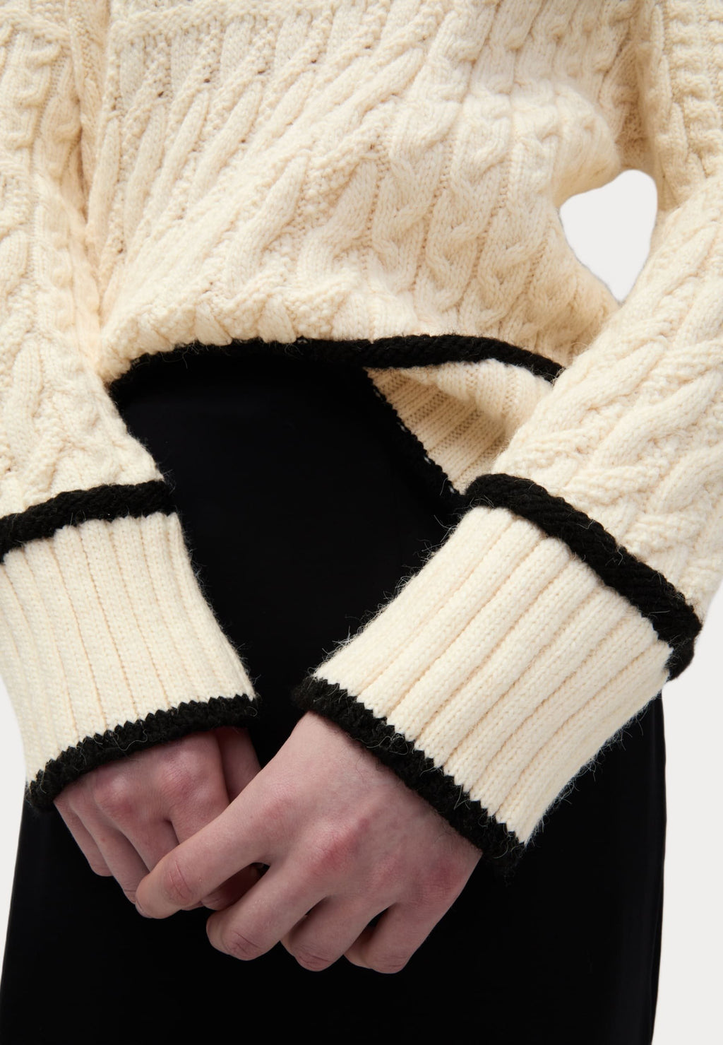 Marks & Spencer CABLE TIPPED DETAIL