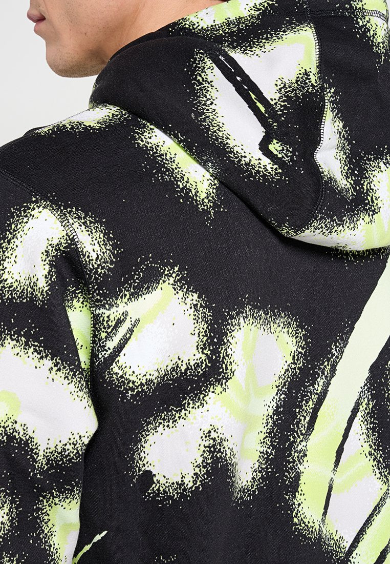 Nike Performance