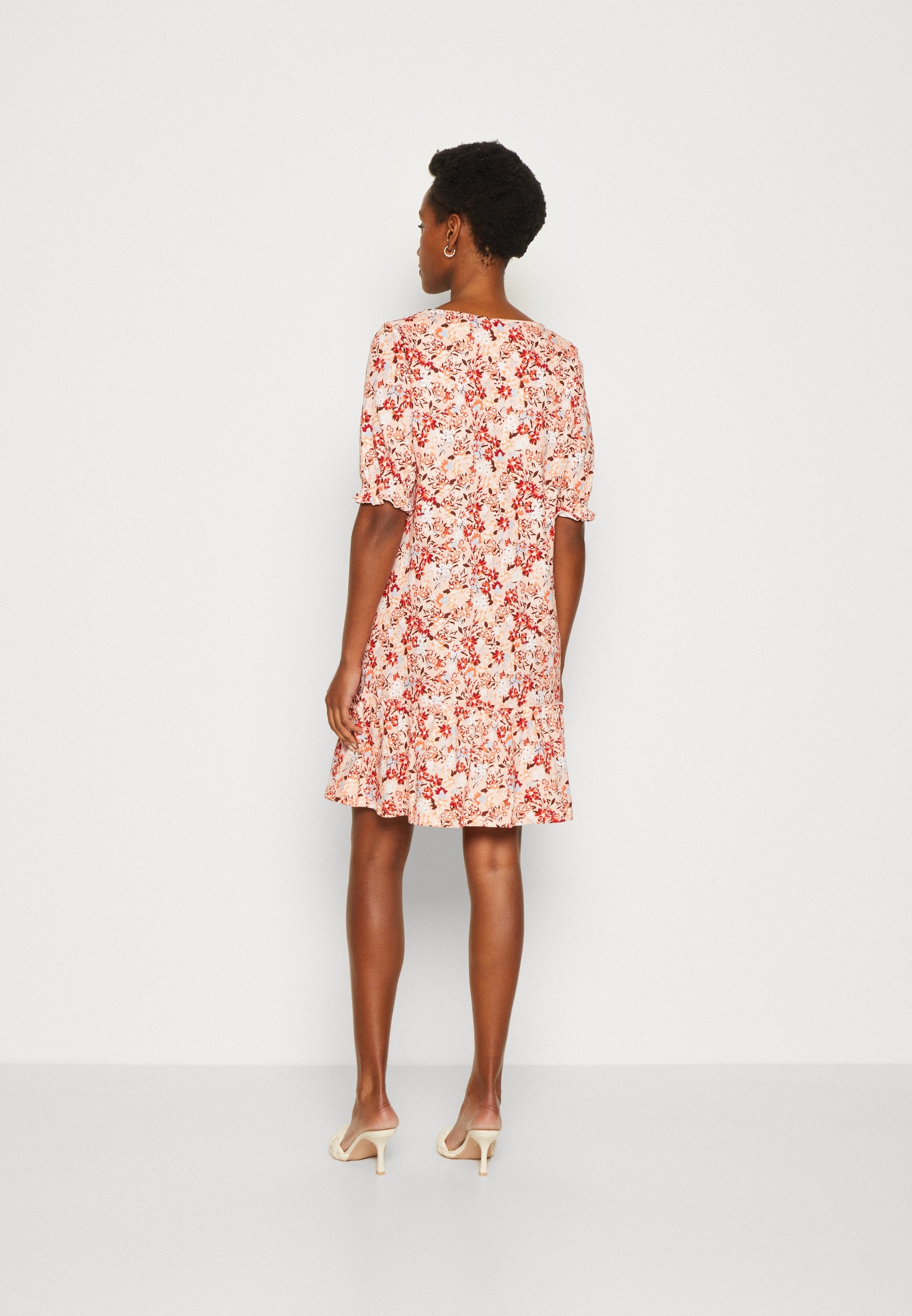 DRESS Media 4