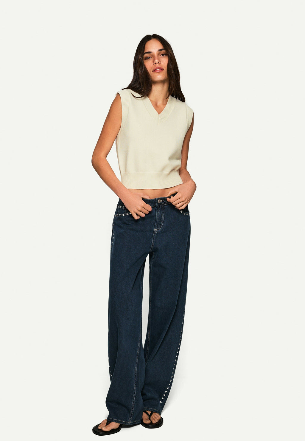 Bershka V-NECK