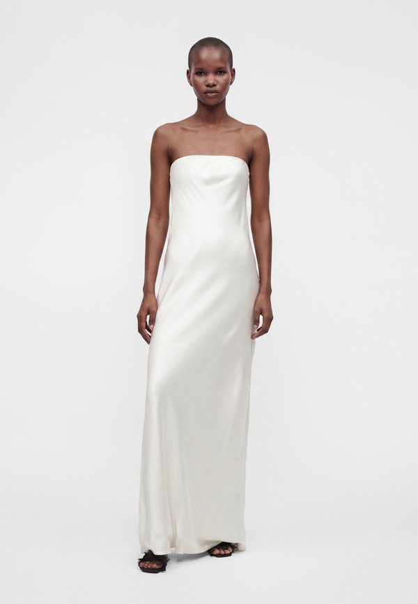 Norma Kamali BIAS STRAPLESS GOWN