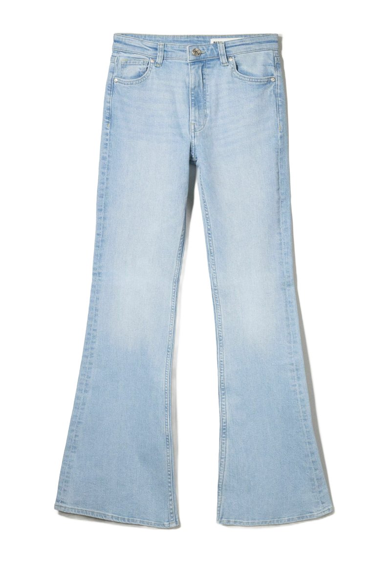 Helle blaue, schmal geschnittene Jeans aus Denim mit mittelhohem Bund, Vorderentaschen und klassischen Nähten entlang der Nähte und Säume.