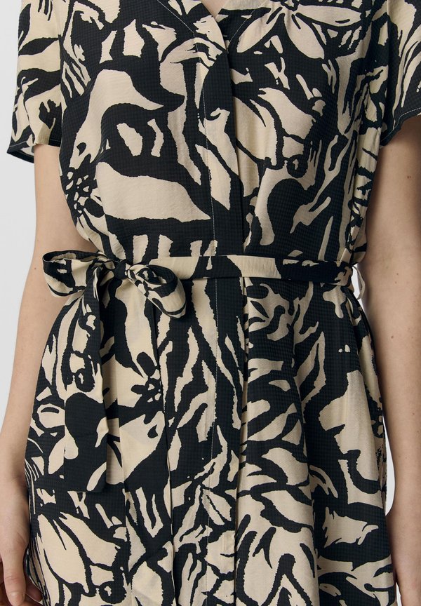 Object Mini V-neck