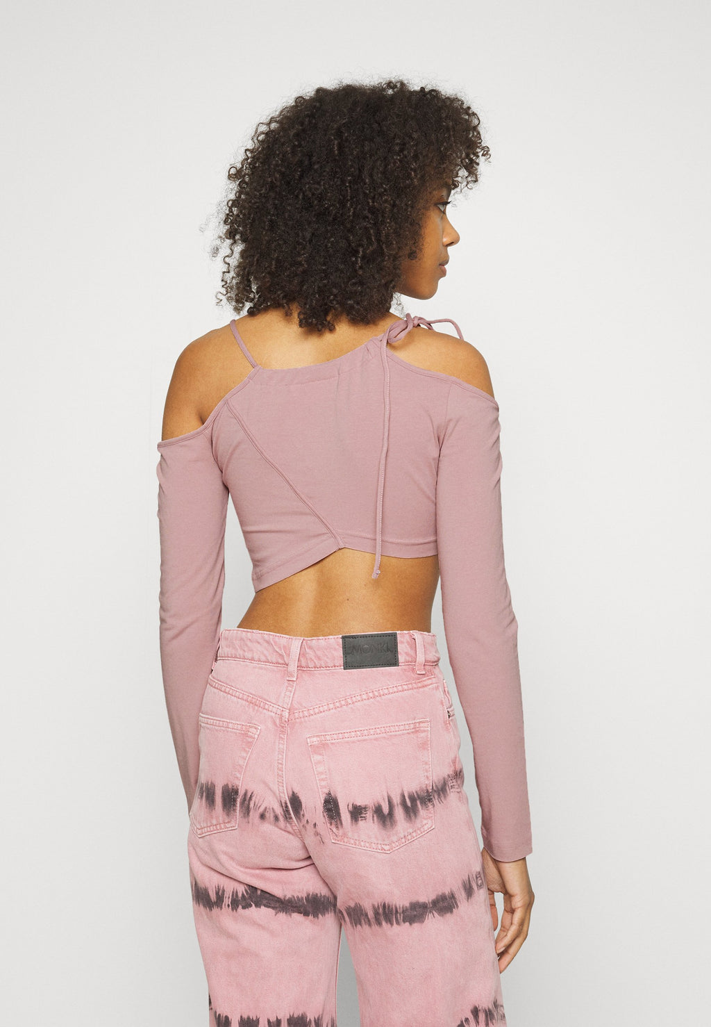 Weekday ZENIA CROP