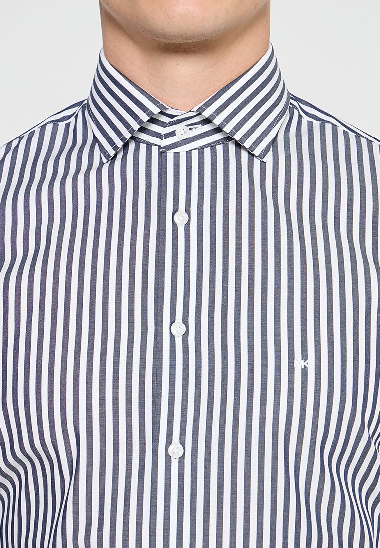 Michael Kors SLIM FIT
