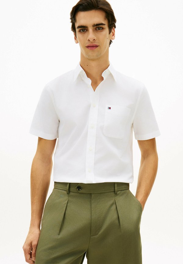 Tommy Hilfiger LIGHTWEIGHT SHORT SLEEVE OXFORD - Shirt - white
