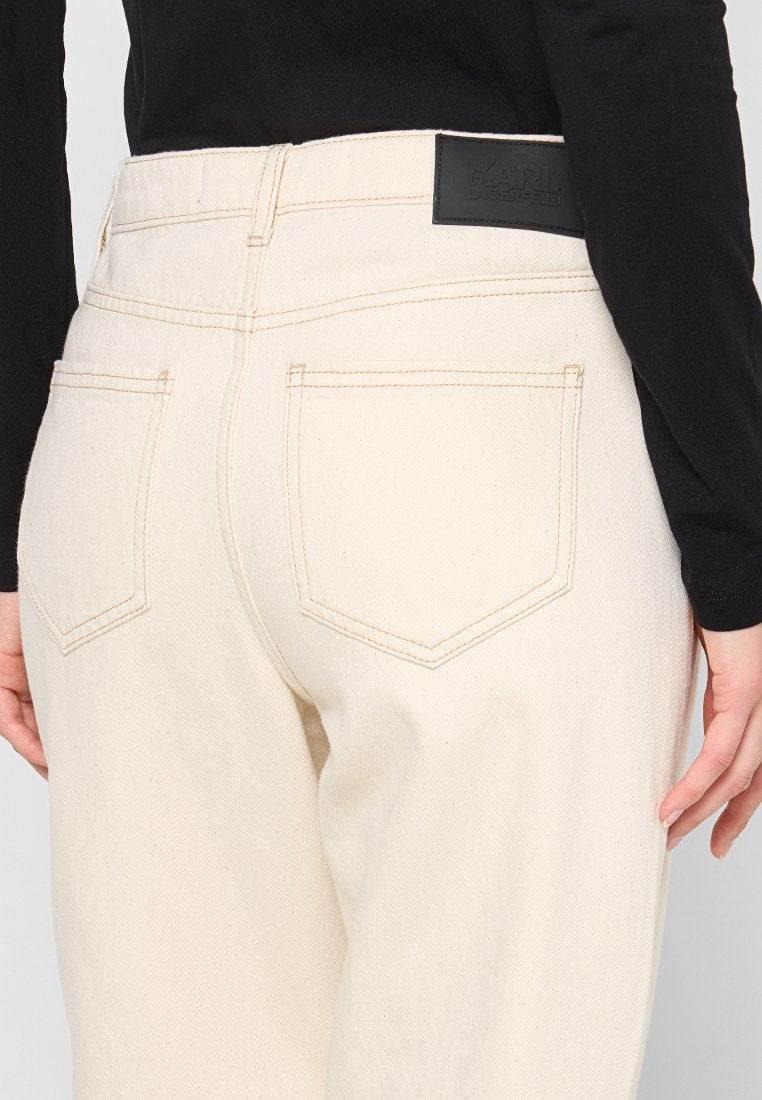 KARL LAGERFELD Mom Jeans Media 7