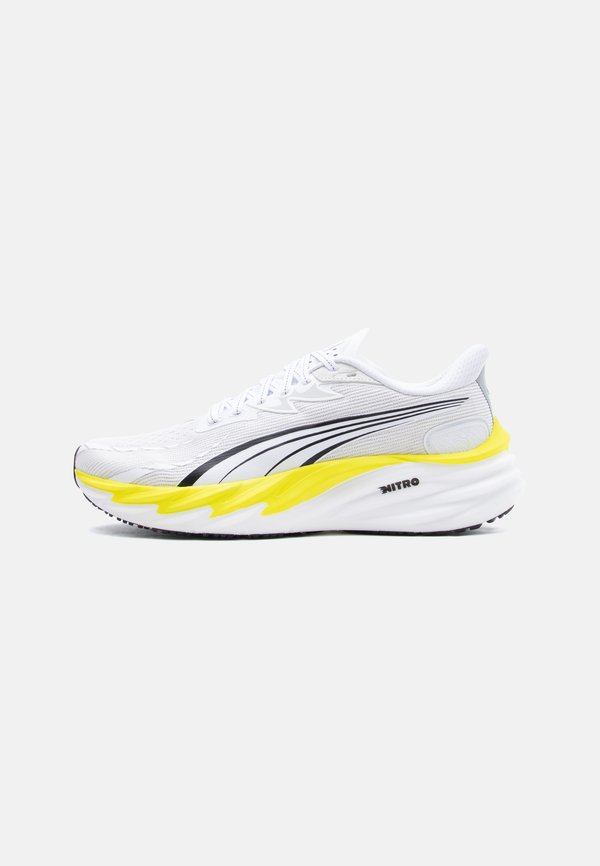 Puma VELOCITY NITRO 4 - Road running shoes - white/lux lime
