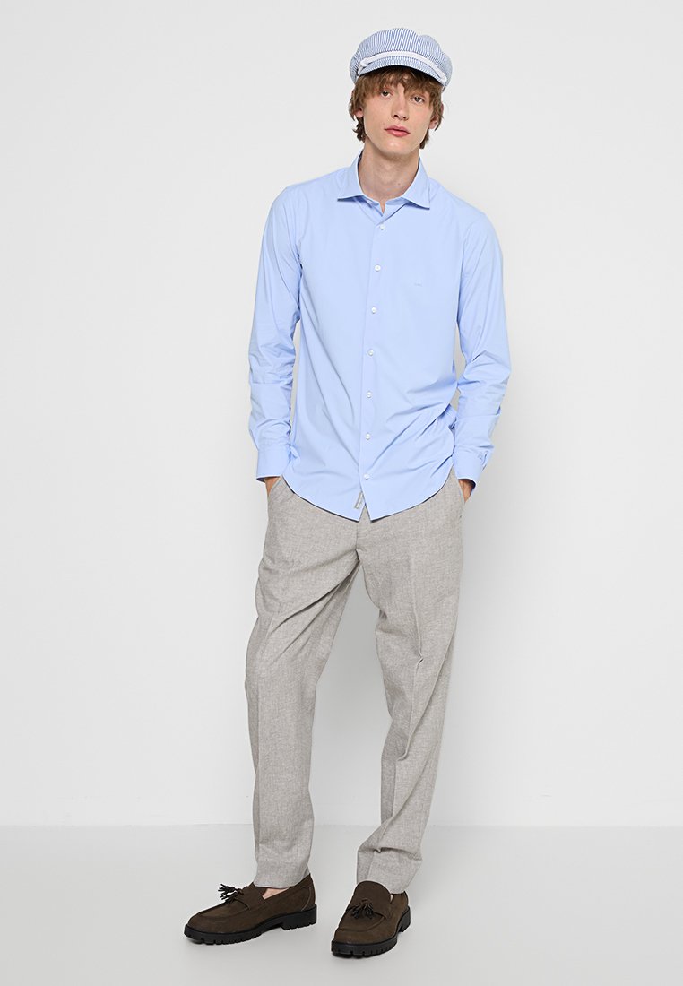 Michael Kors SLIM FIT