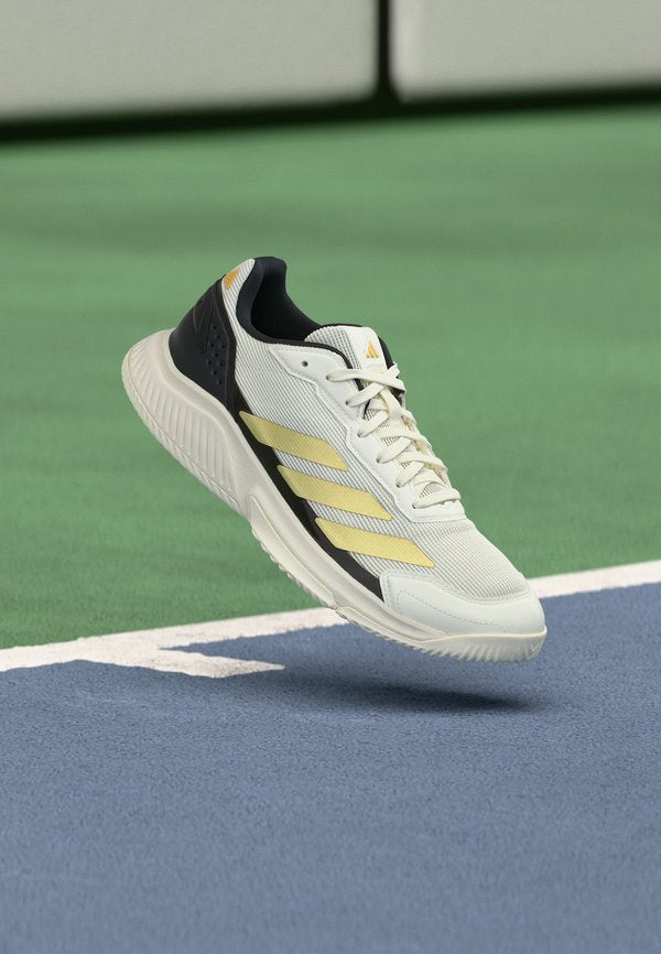 adidas Performance COURTQUICK  - Padel shoes - gold-coloured metallic/off white