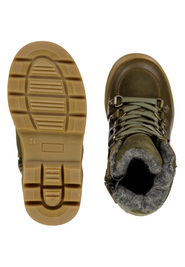 Wheat FOOTWEAR TONI HIKER