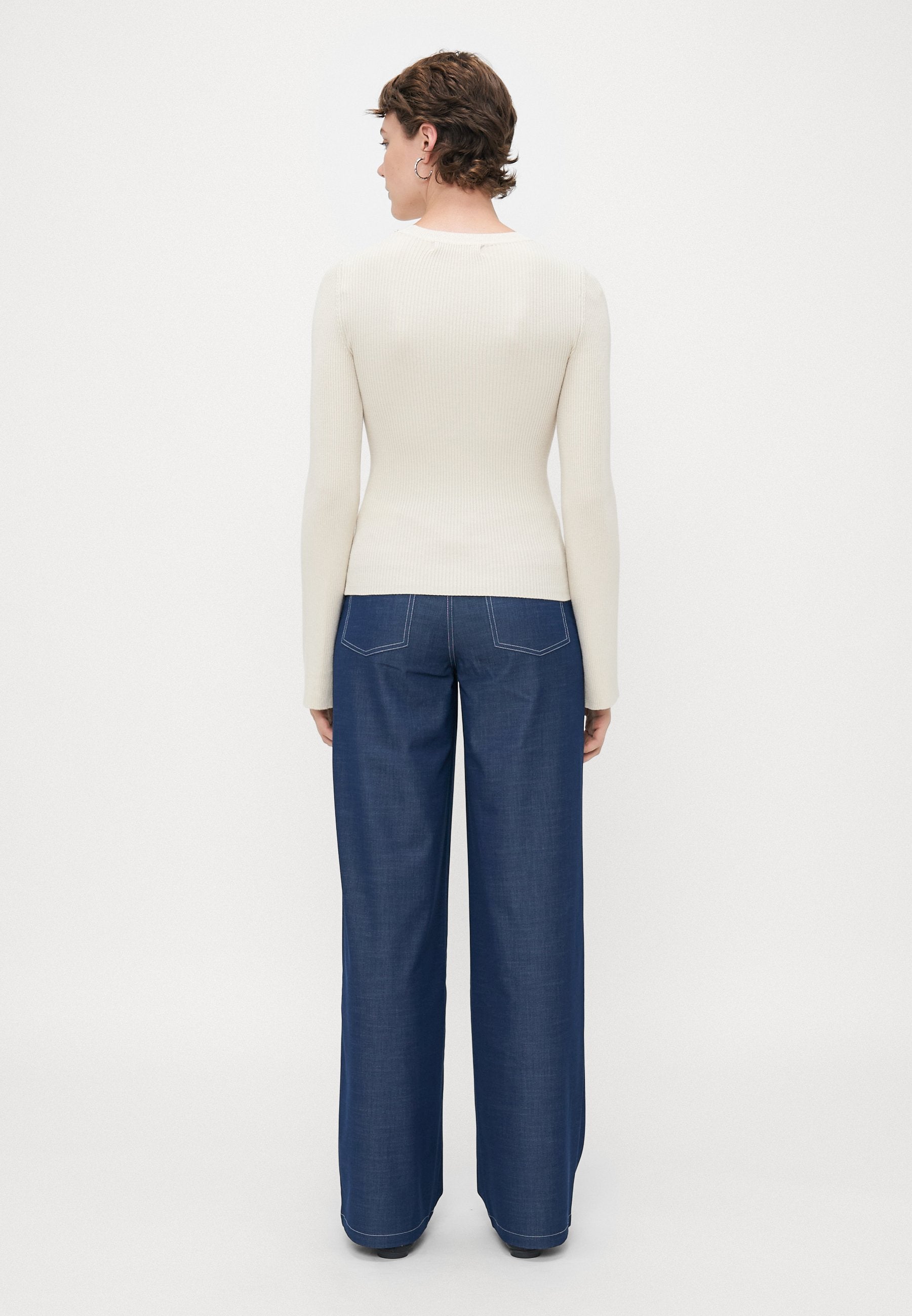 ONLNATASCHA BLING O NECK  Media 4