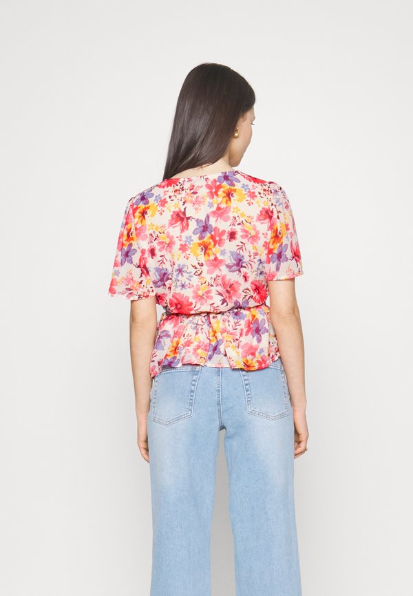 ONLY Petite ONLSTAR LIFE FIA WRAP TOP