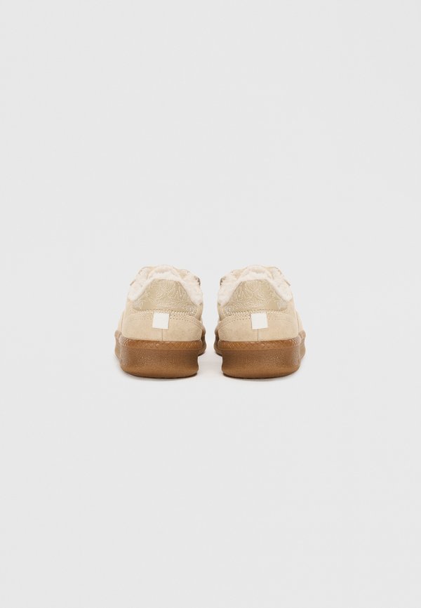 Steve Madden EUPHORIA