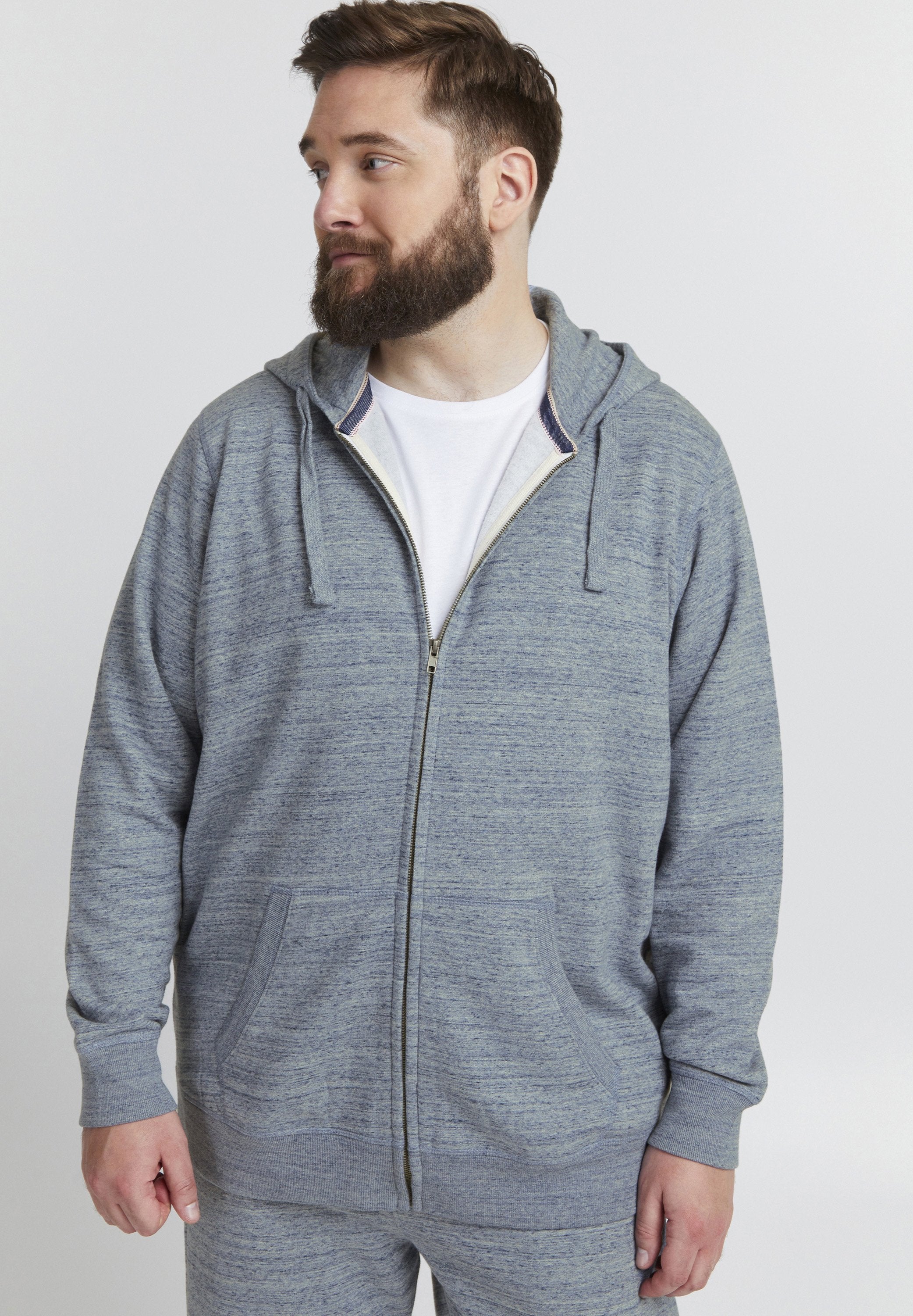 BHBVELNO PLUS SIZE Media 3