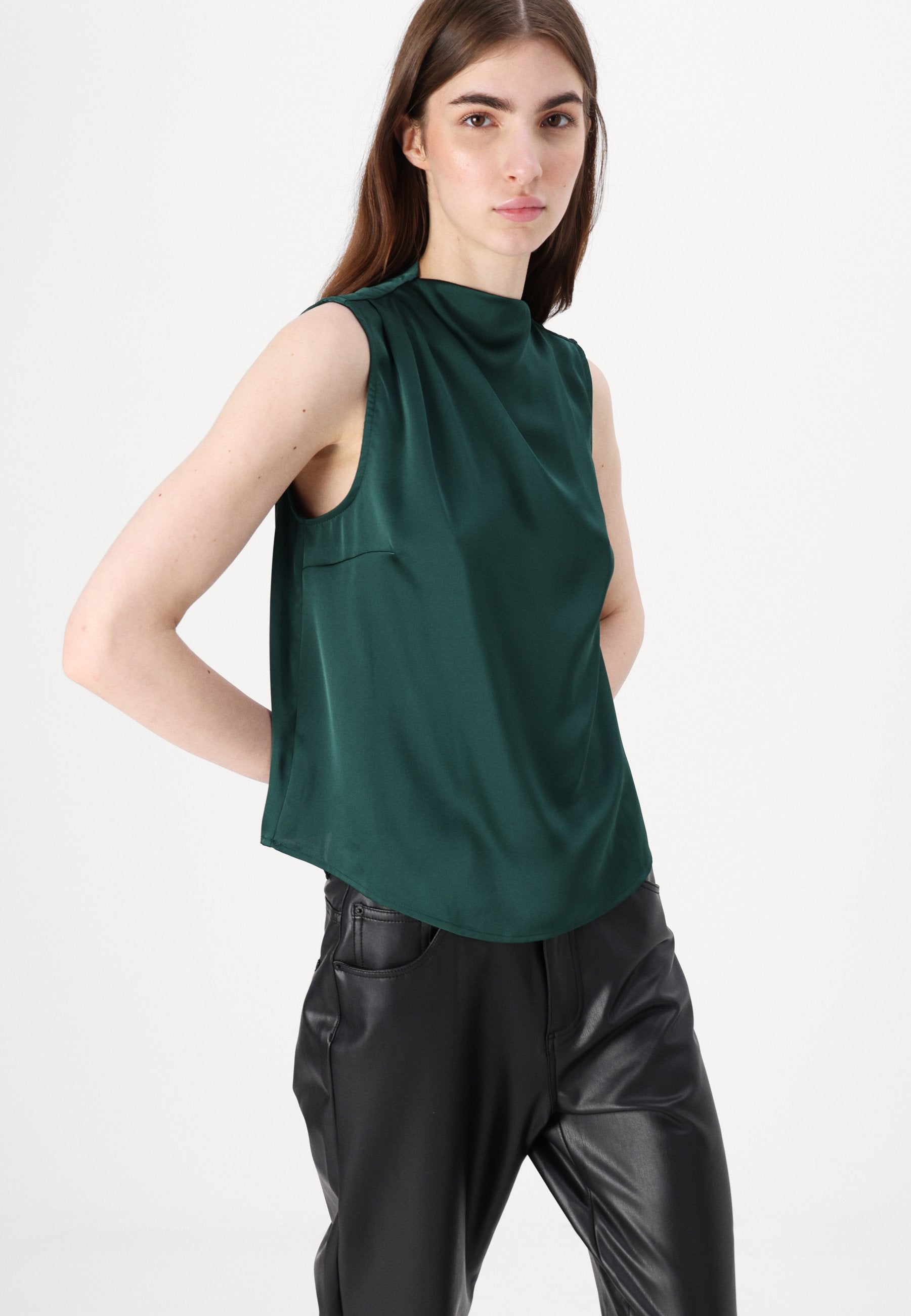 ONLRIVER STAR PANT Media 5