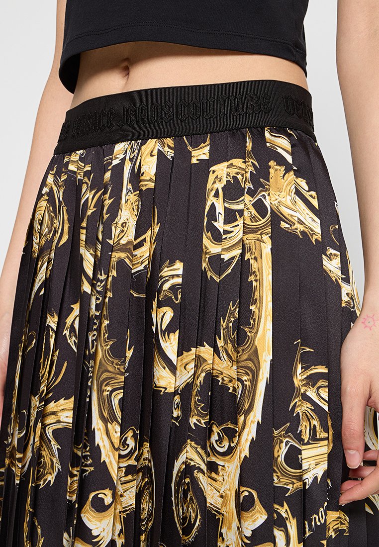 Versace Jeans Couture
