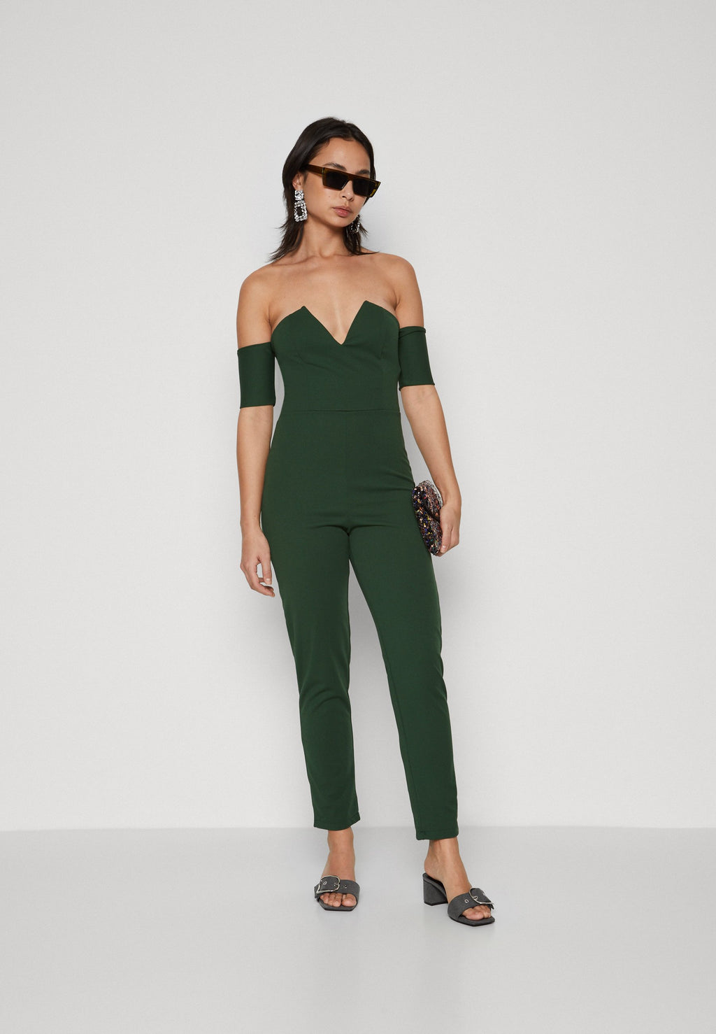 WAL G PETITE DONDA V NECK