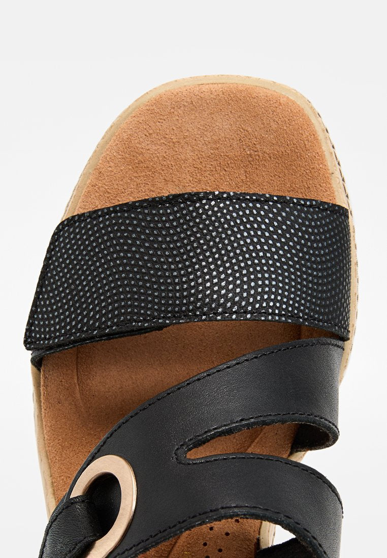 Clarks KIDIKI COVE