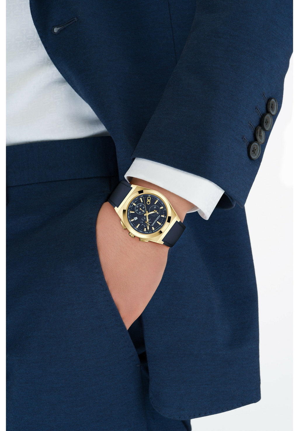 VEGA UPPER EAST CHRONO Media 4